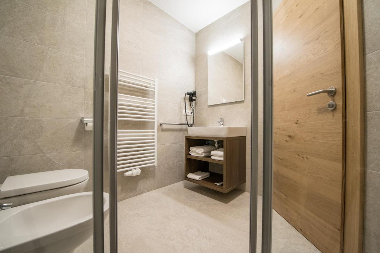 Hotel Bacher Riva di Tures Exterior photo