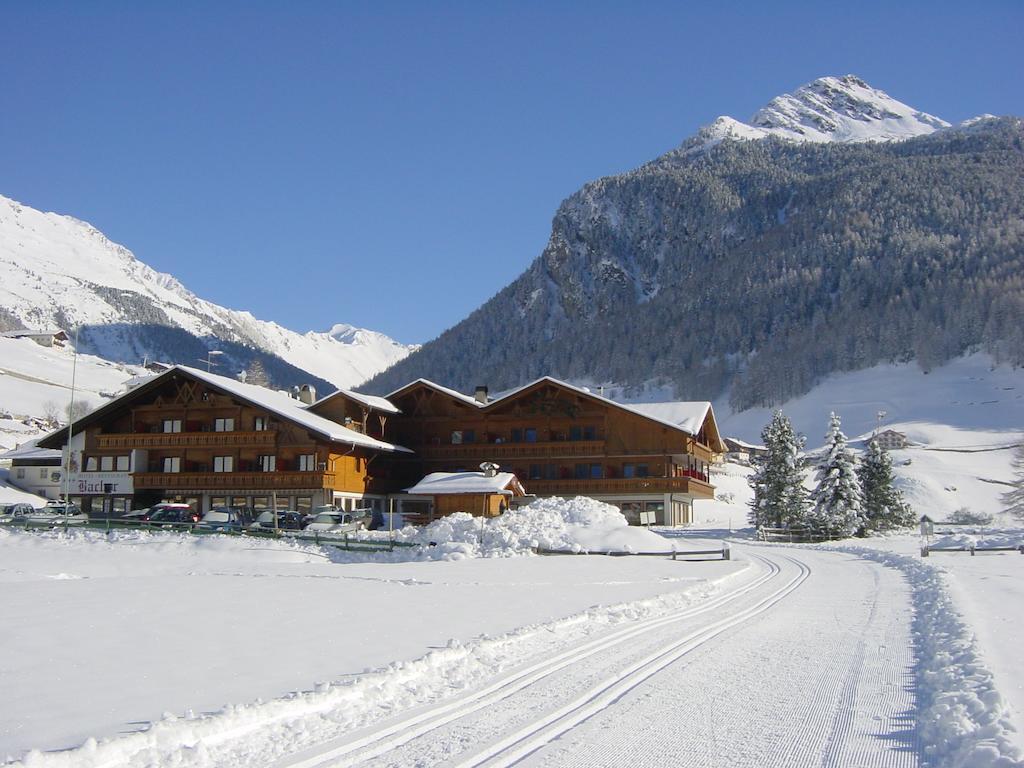 Hotel Bacher Riva di Tures Exterior photo