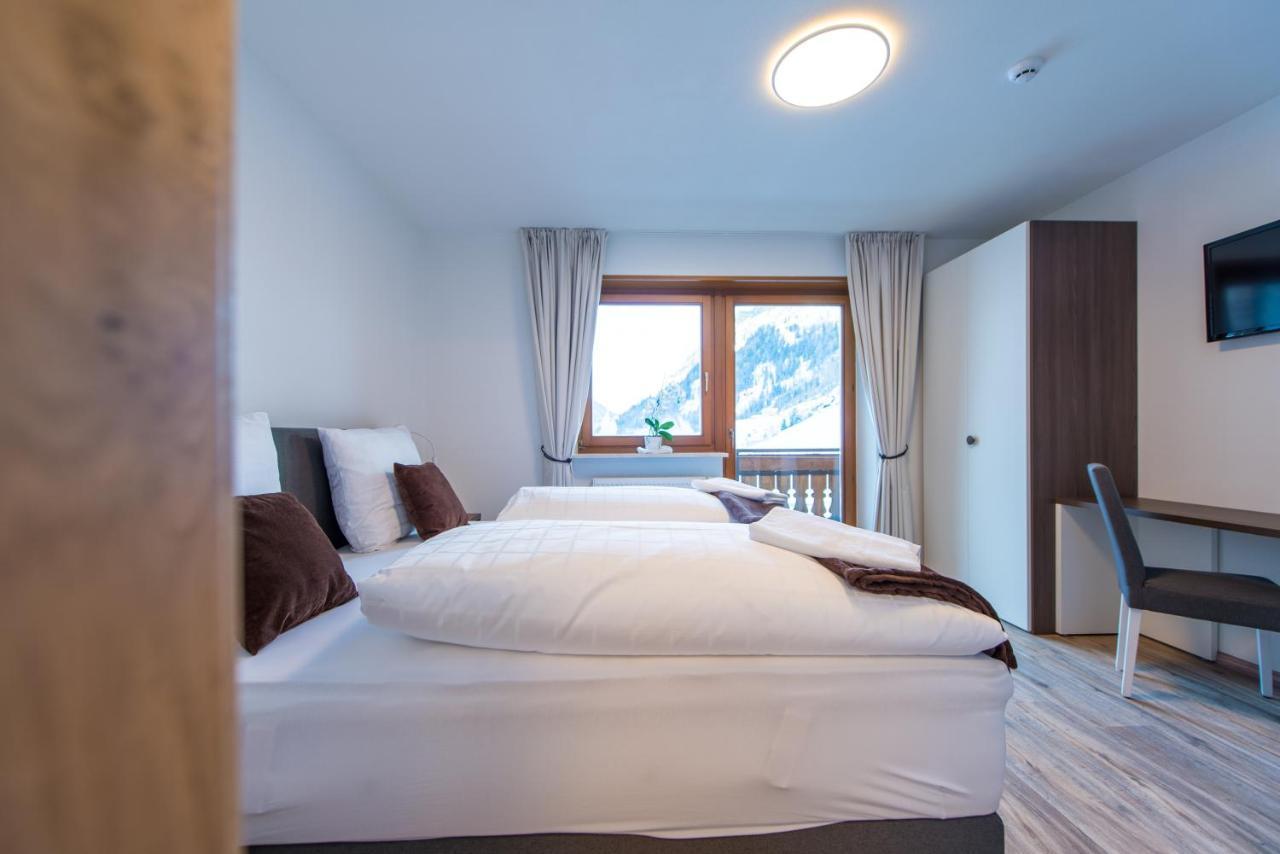 Hotel Bacher Riva di Tures Exterior photo